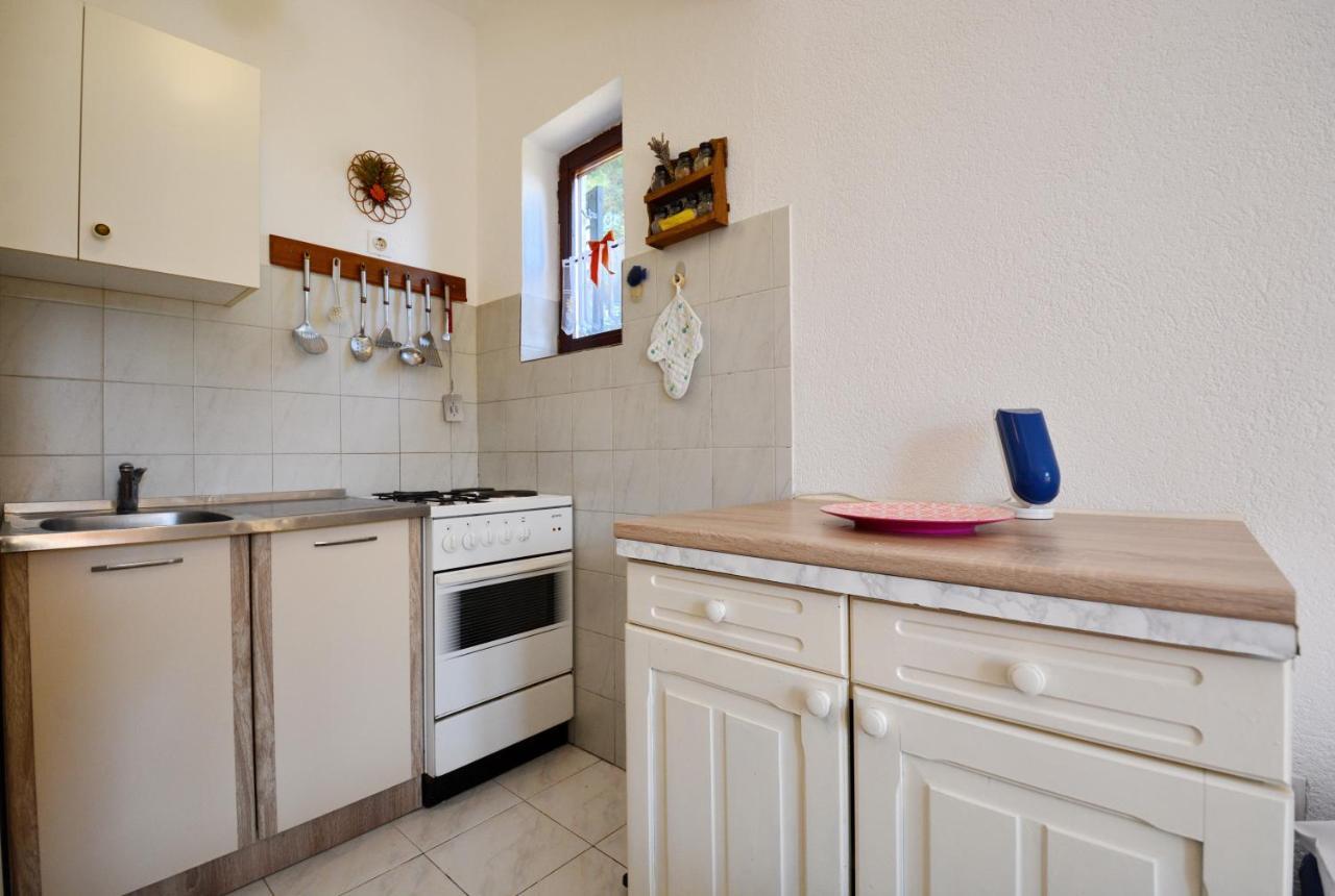 Apartmani Irena Ciovo トロギール エクステリア 写真